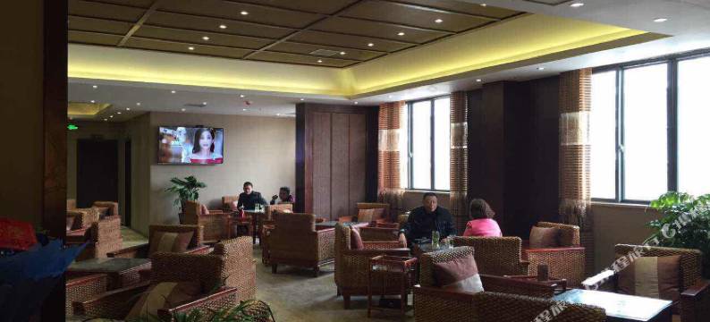 营山尚豪酒店图片