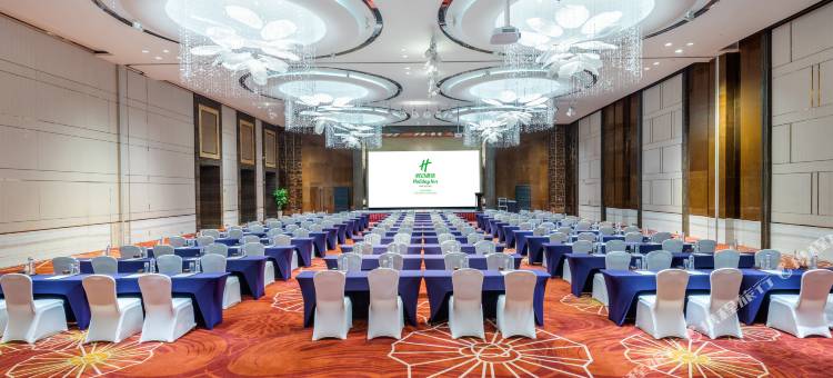 上海大华虹桥假日酒店图片