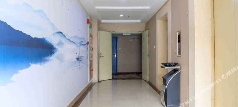 六点伴连锁酒店(东莞西平地铁站店)图片