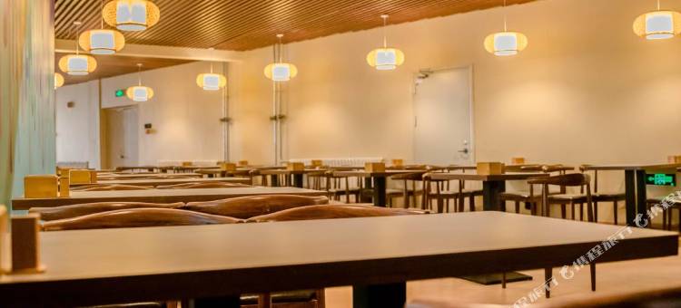 围场锦程优选假日酒店(围场客运站店)图片