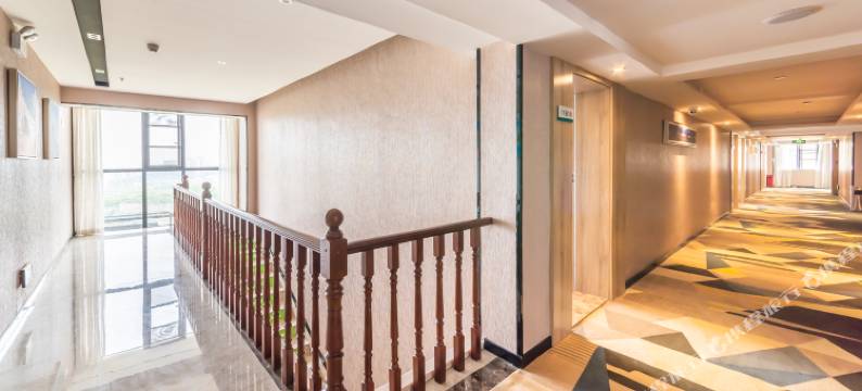 舒宜佳酒店(贵阳高铁北站店)图片