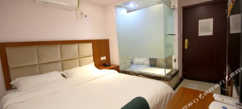 重庆中文酒店(重庆北站南广场店)图片