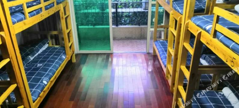 城南品质青年旅社(成都桐梓林店)图片