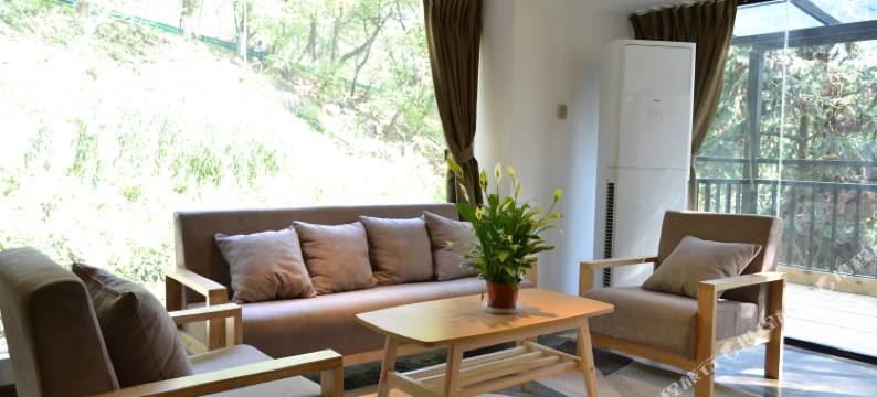 东方山桔子民宿图片