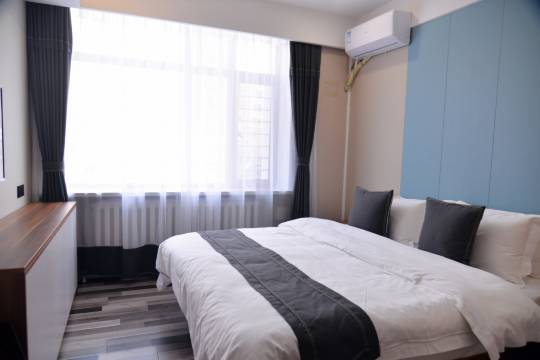 黑河仪然假日酒店