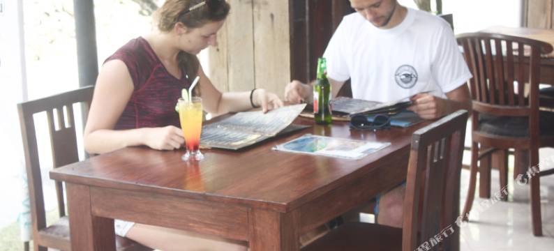 马穆乌鲁瓦图酒店(Mamo Hotel Uluwatu)图片