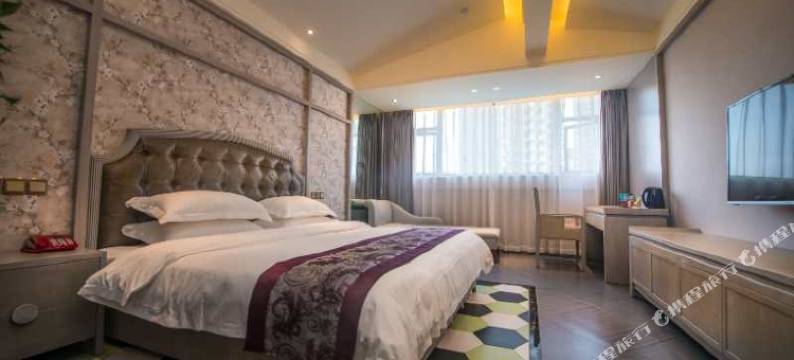 人和假日酒店图片