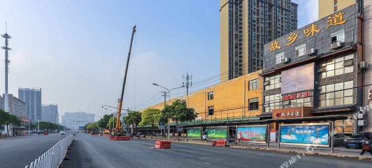 维也纳酒店(武汉欢乐谷仁和地铁站店)图片