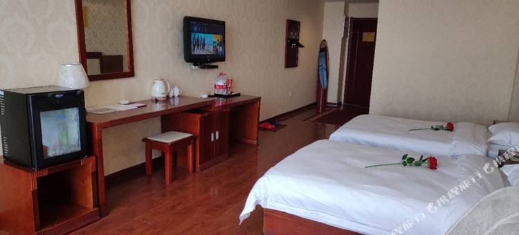 无极富泰大酒店图片