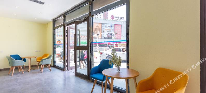 华宿酒店(西宁火车站店)图片