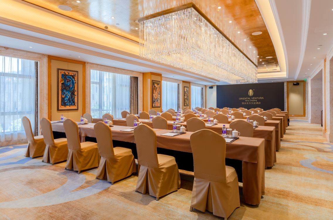 Oriental Ventura Hotel Hotel Reviews And Room Rates - 