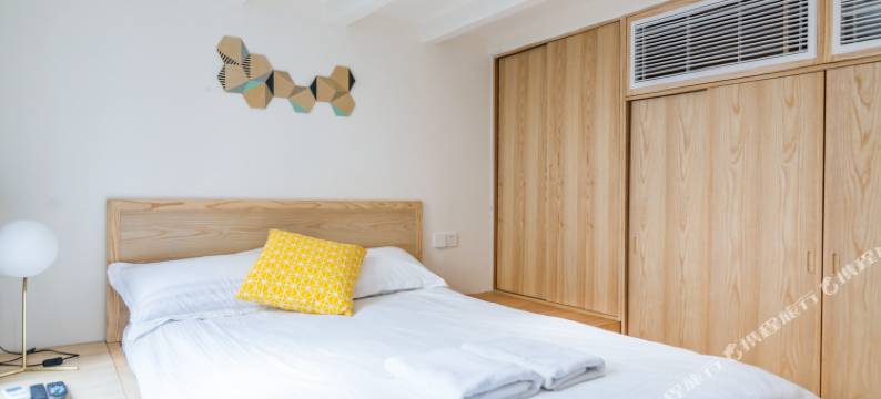 Hiroom都市设计民宿(上海成都南路店)图片