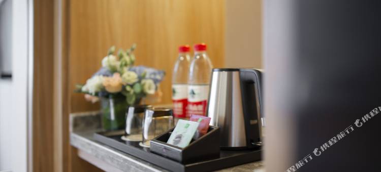 浦东辅特酒店(歇浦路地铁站店)图片