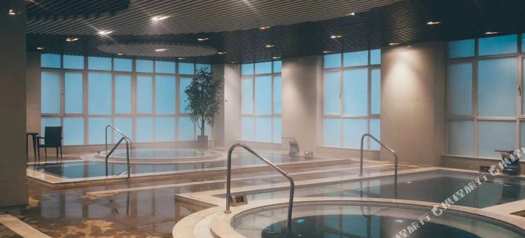 新疆天赐圣泉度假酒店图片