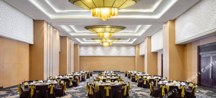 宾塔罗桑提卡高级酒店(Hotel Santika Premiere Bintaro)图片