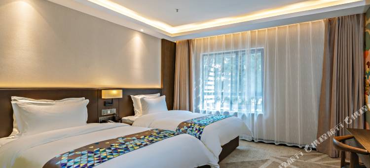 潮漫酒店(广州火车东站地铁站店)图片