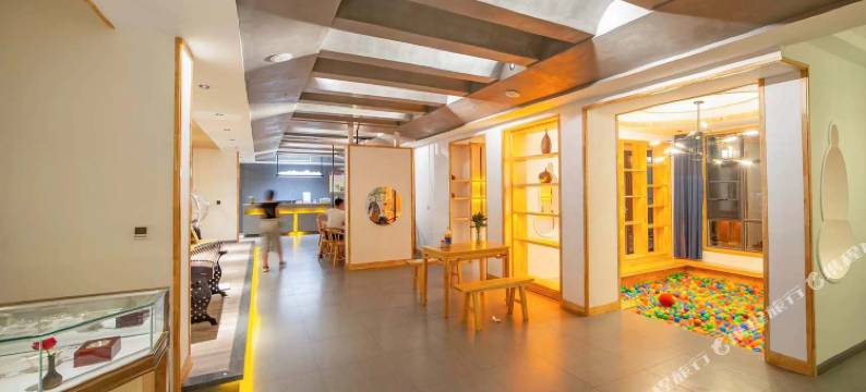 二丫头客栈(张家界国家森林公园店)图片