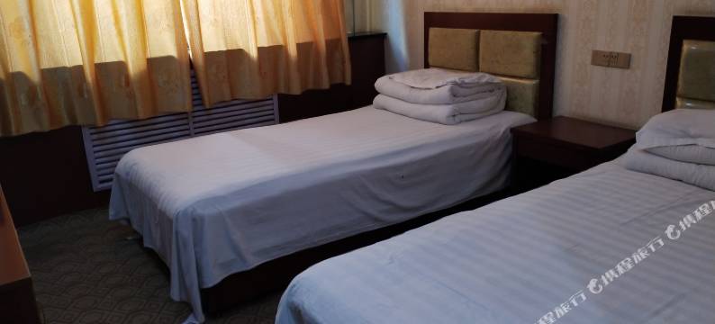 灵台嵘泰宾馆图片