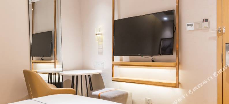 白玉兰酒店(上海莘庄工业区中春路店)图片