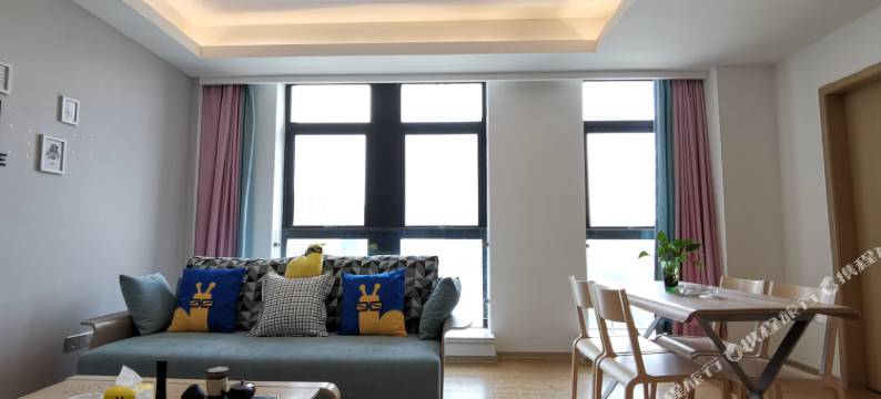 华人易居公寓(西安凤城四路店)图片