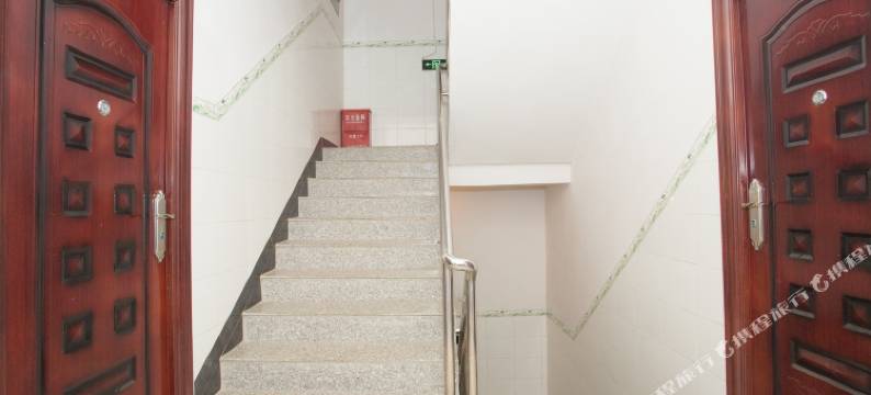 曲靖贝侬朵莱客栈图片