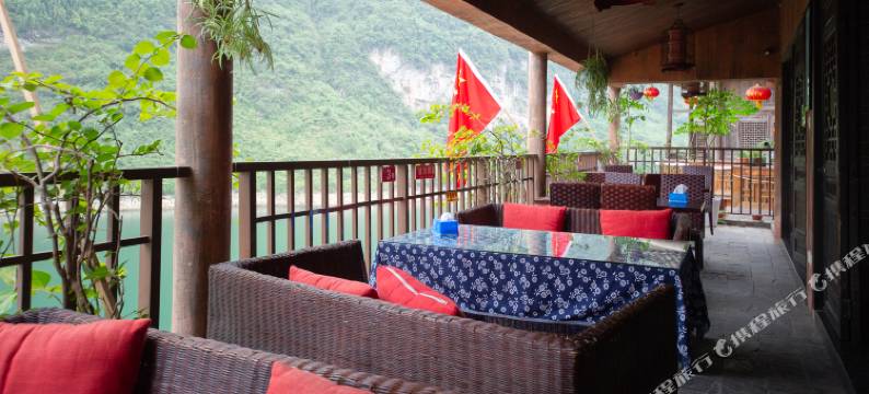 龚滩古镇仁义酒店图片