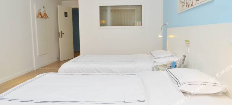 五彩今天连锁酒店(郴州火车站店)图片