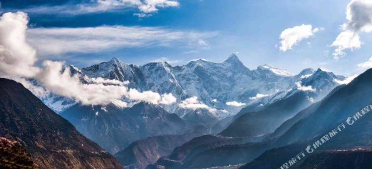 林芝凌云客精品酒店图片