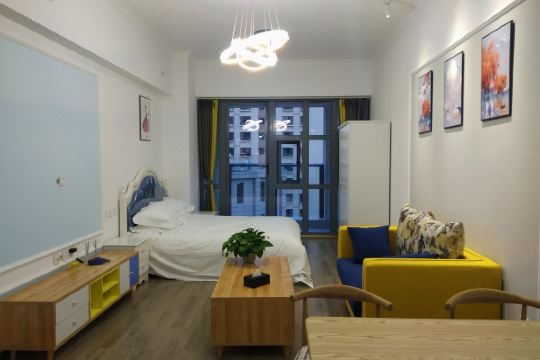 昆明小屋智趣公寓(前兴路分店)预订价格,联系电话位置地址【携程酒店