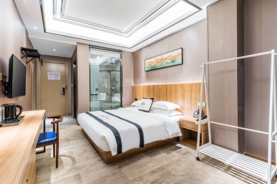 兰特酒店(佛山岭南天地祖庙地铁站店)