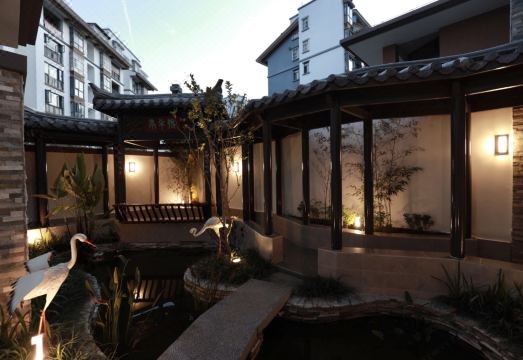 Wanzai Guesthouse Hotel Overview