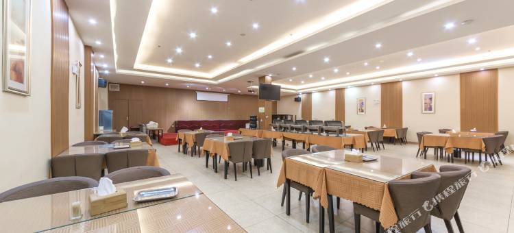 昆明云瑞假日酒店(昆明新亚洲体育城地铁站店)图片