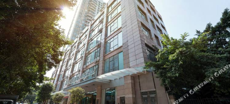 白玉兰酒店(清远市政府顺盈时代广场店)图片