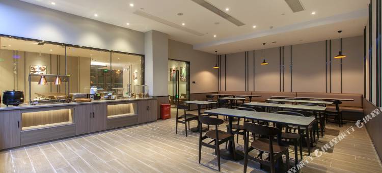 汉庭酒店(武汉软件新城花山新城地铁站店)图片