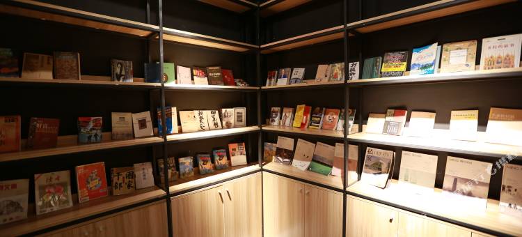 星程酒店(乌鲁木齐铁路局地铁站店)图片