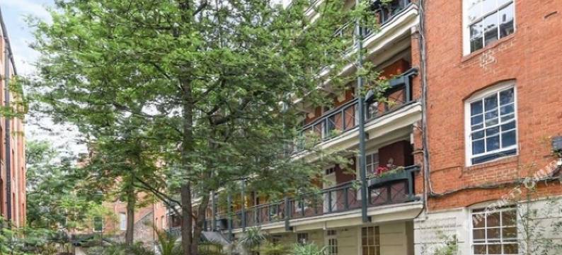 埃森 2 - 马尔特勒特府住宅 II 号酒店(Eson2 - the Martlett Court Residence II)图片