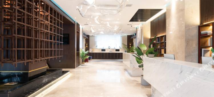 悦丽湖畔酒店(咸阳湖店)图片