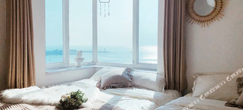 AboutArt艺术家公寓(东海西路分店)图片