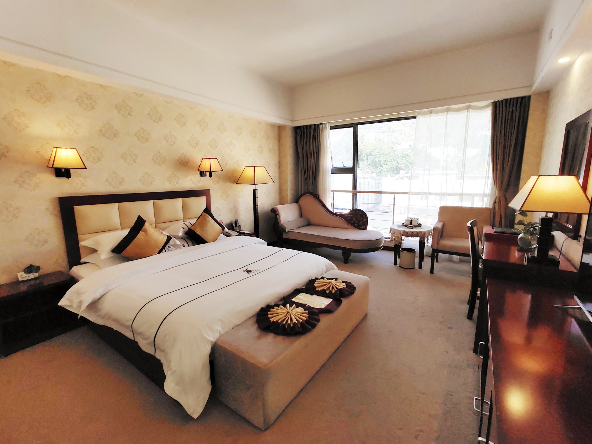 Jinmeng Hotel Over view