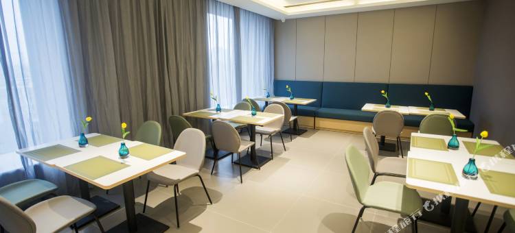 如家商旅酒店(宜宾长宁高铁站店)图片