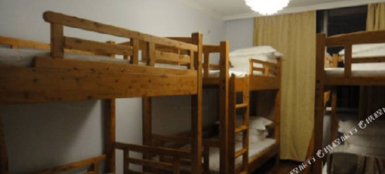 西安脸谱青年旅舍(钟楼地铁站店)图片