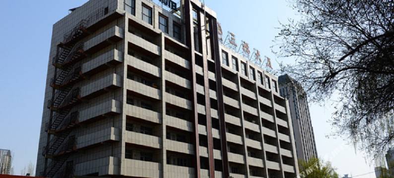 山西三桥大厦酒店(太原龙湖万达龙潭公园店)图片