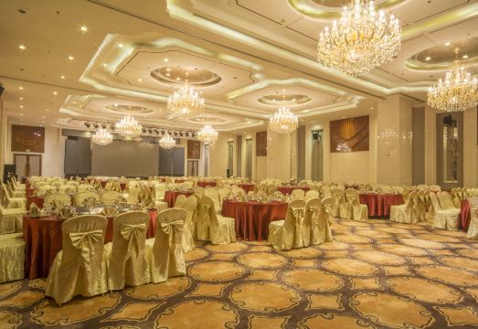 Titan Central Park Hotel Hotel Overview