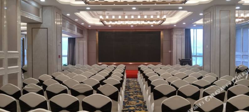 巴中兴州酒店图片