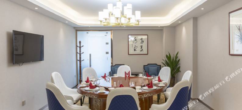 西安凯斯国际大酒店(高铁北站文景路地铁站店)图片