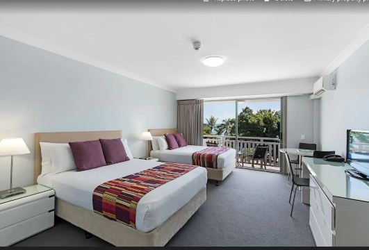 Airlie Beach Hotel Over view