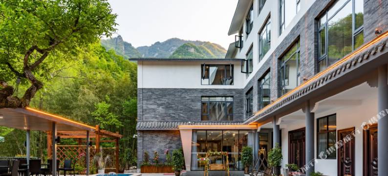 栾川颐林山居民宿(老君山云景索道店)图片