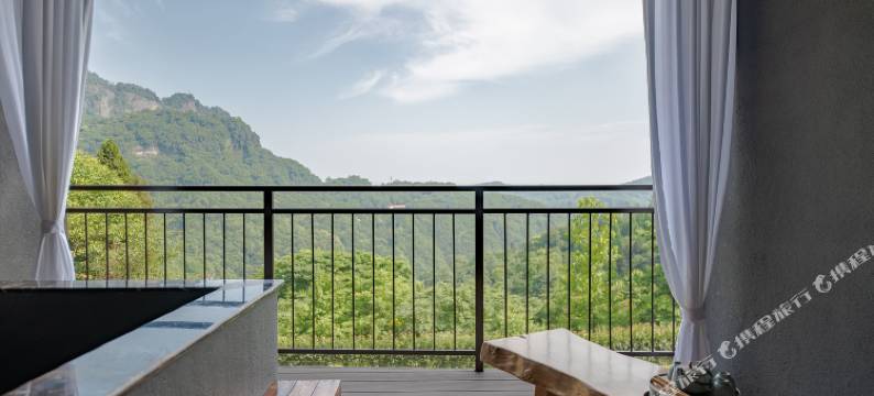 青城山十里山境私汤温泉度假酒店(都江堰店)图片