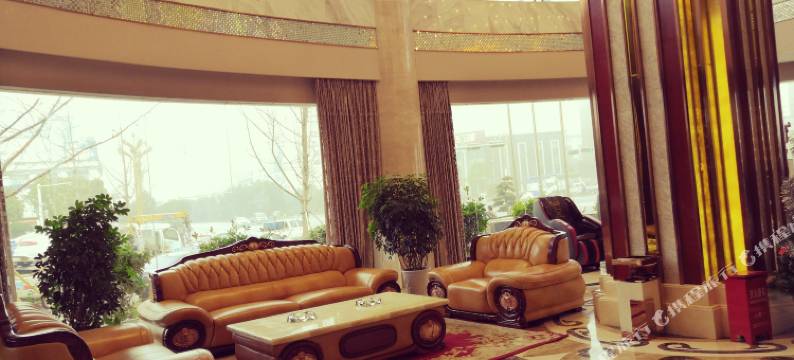 鲁甸鼎辉大酒店图片