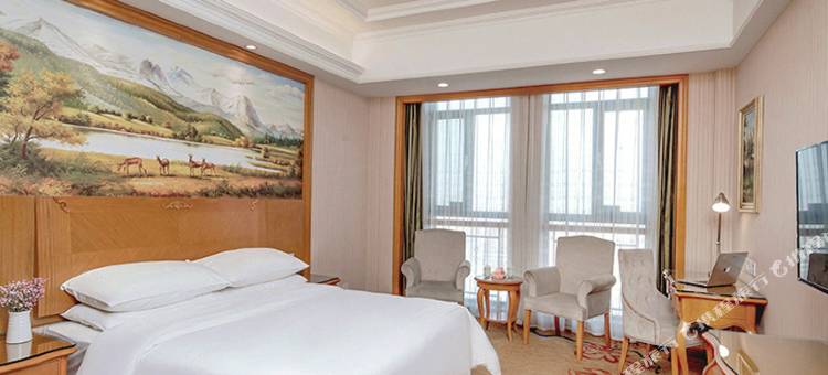 维也纳酒店(迁安天波人民广场店)图片